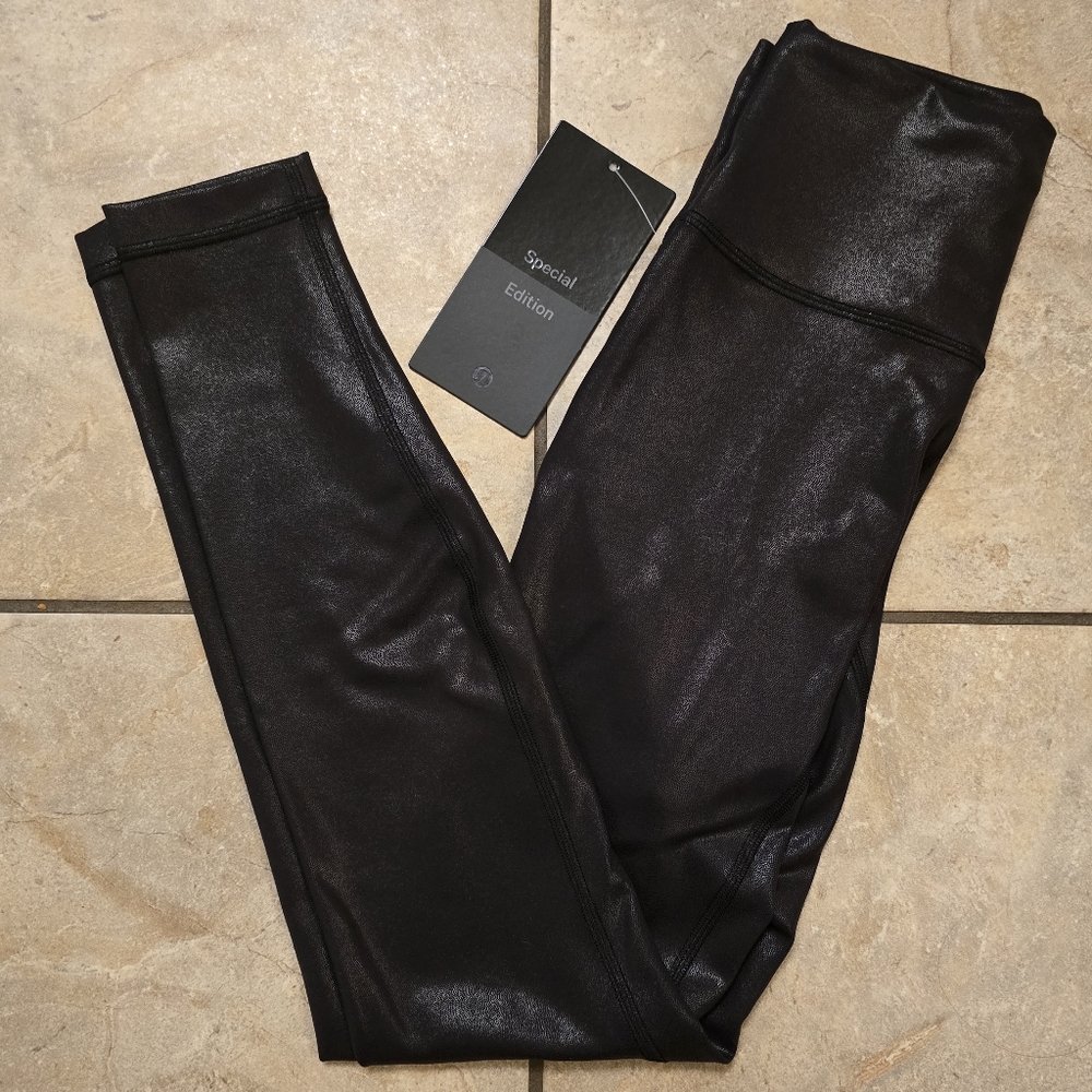 lululemon Wunder Train High-Rise Tight 28" *Foil (Size 4) NWT